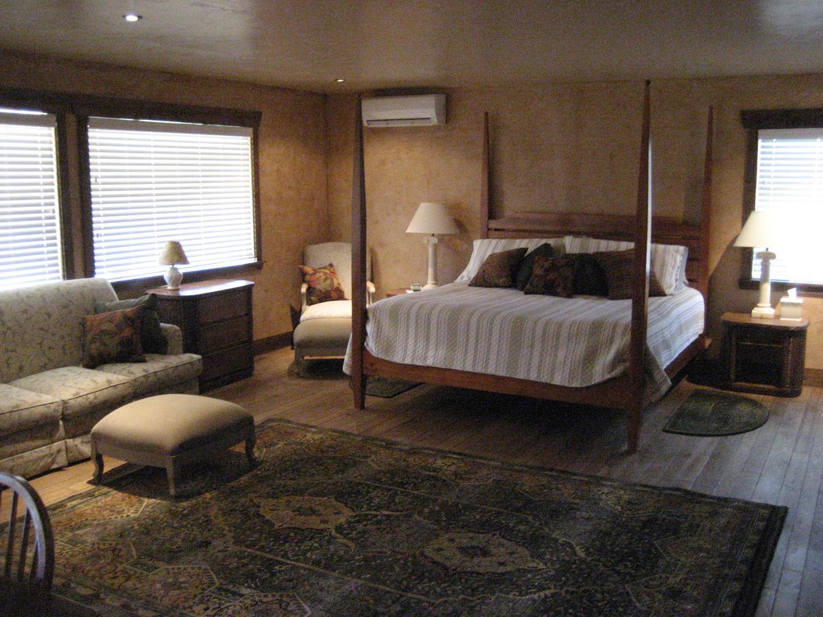 Canyon Vista Lodge Rockville Екстериор снимка